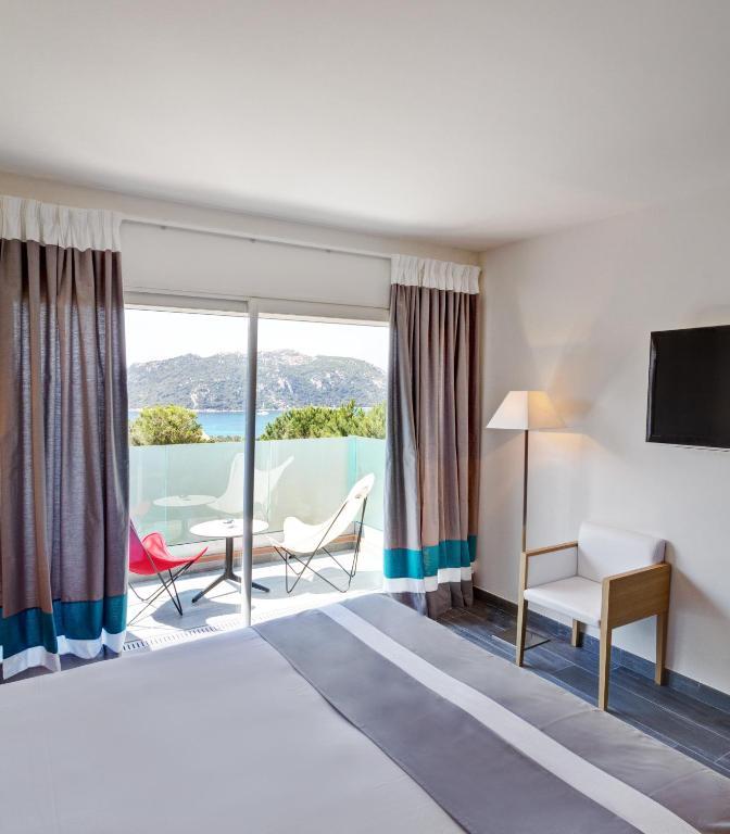 Hotel Carre Noir Porto-Vecchio  Room photo